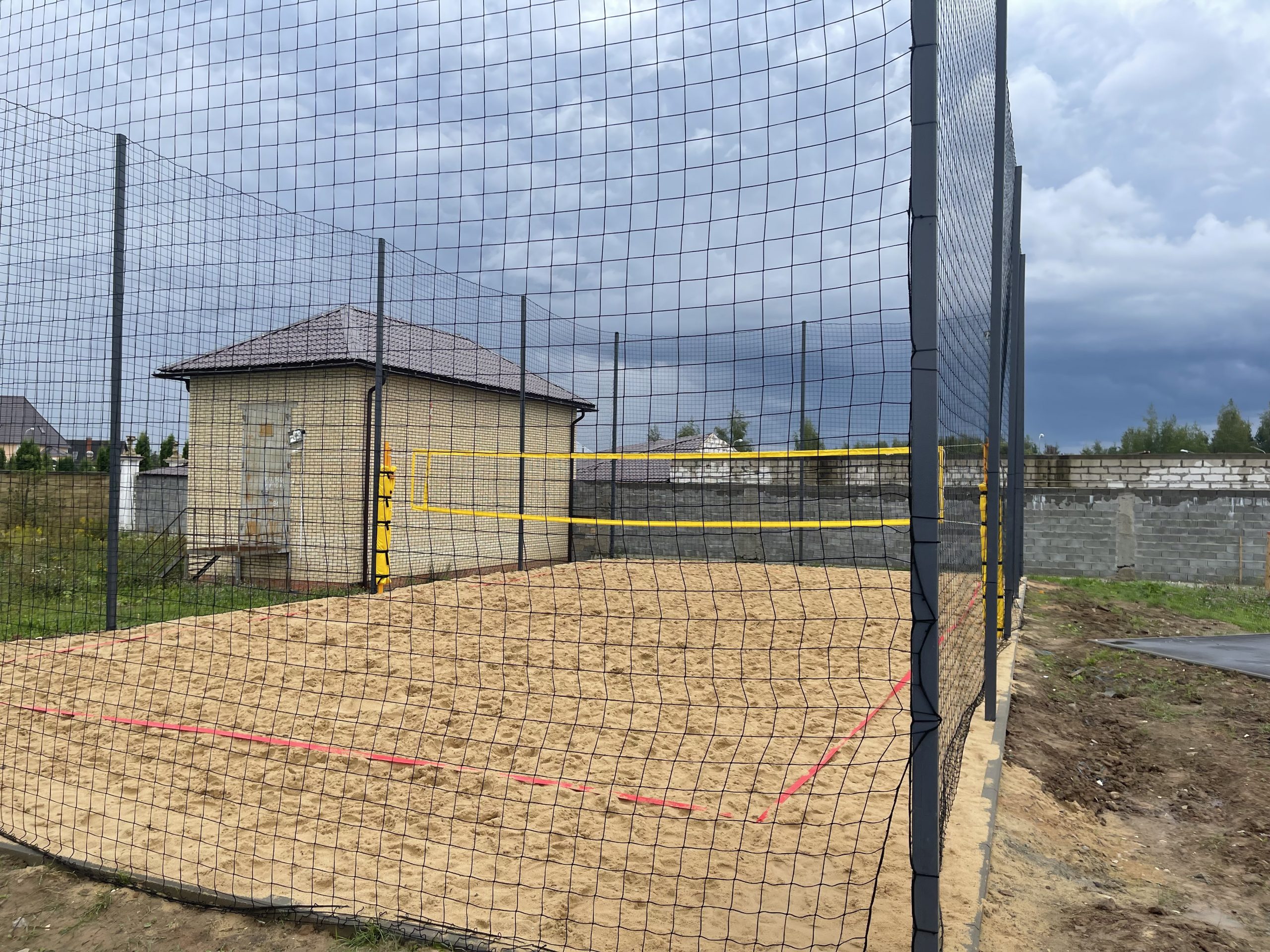 Площадка для пляжного волейбола в поселке Певчее
