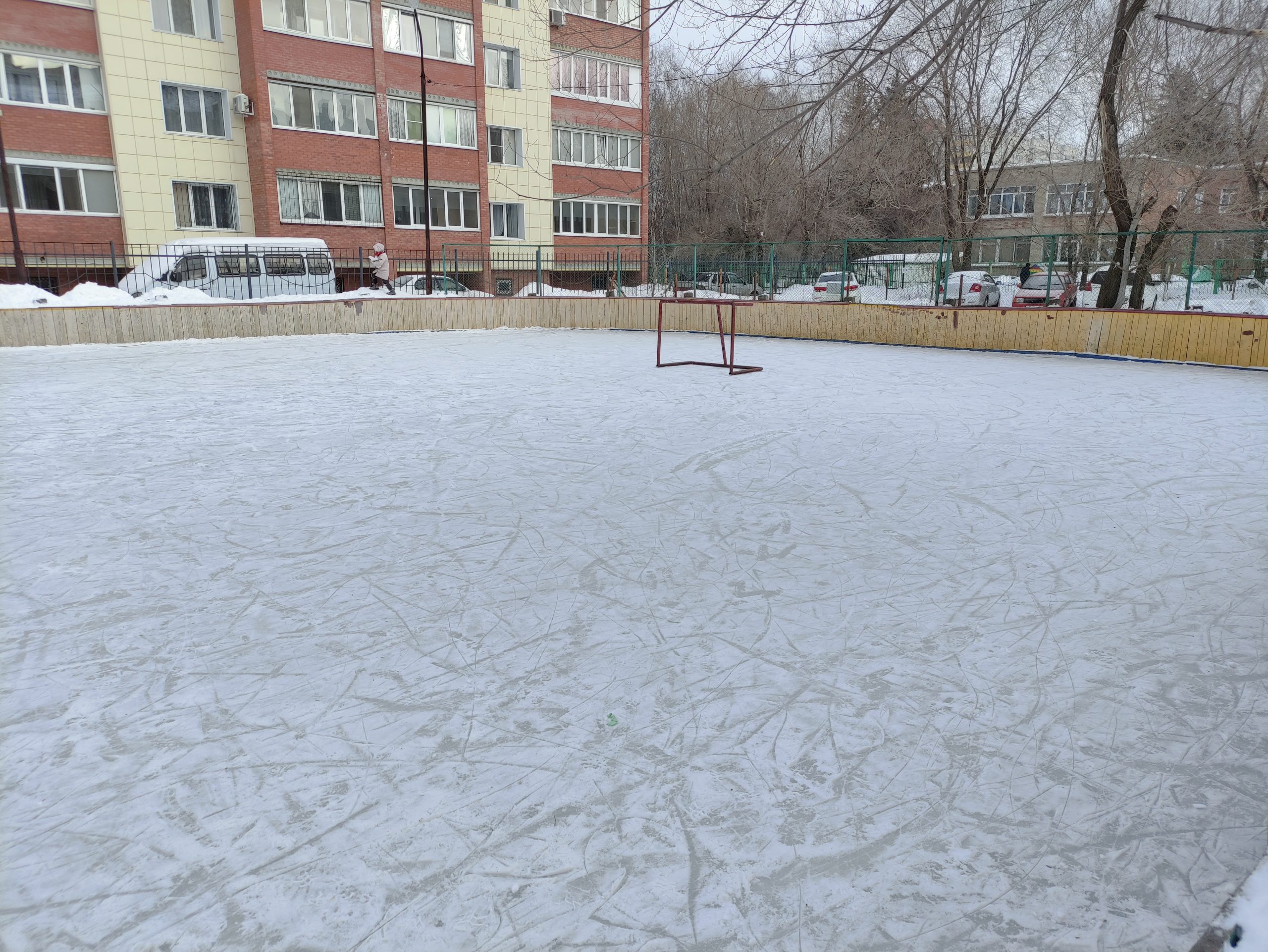Хоккейная коробка на ул. Лукашевича, 1А