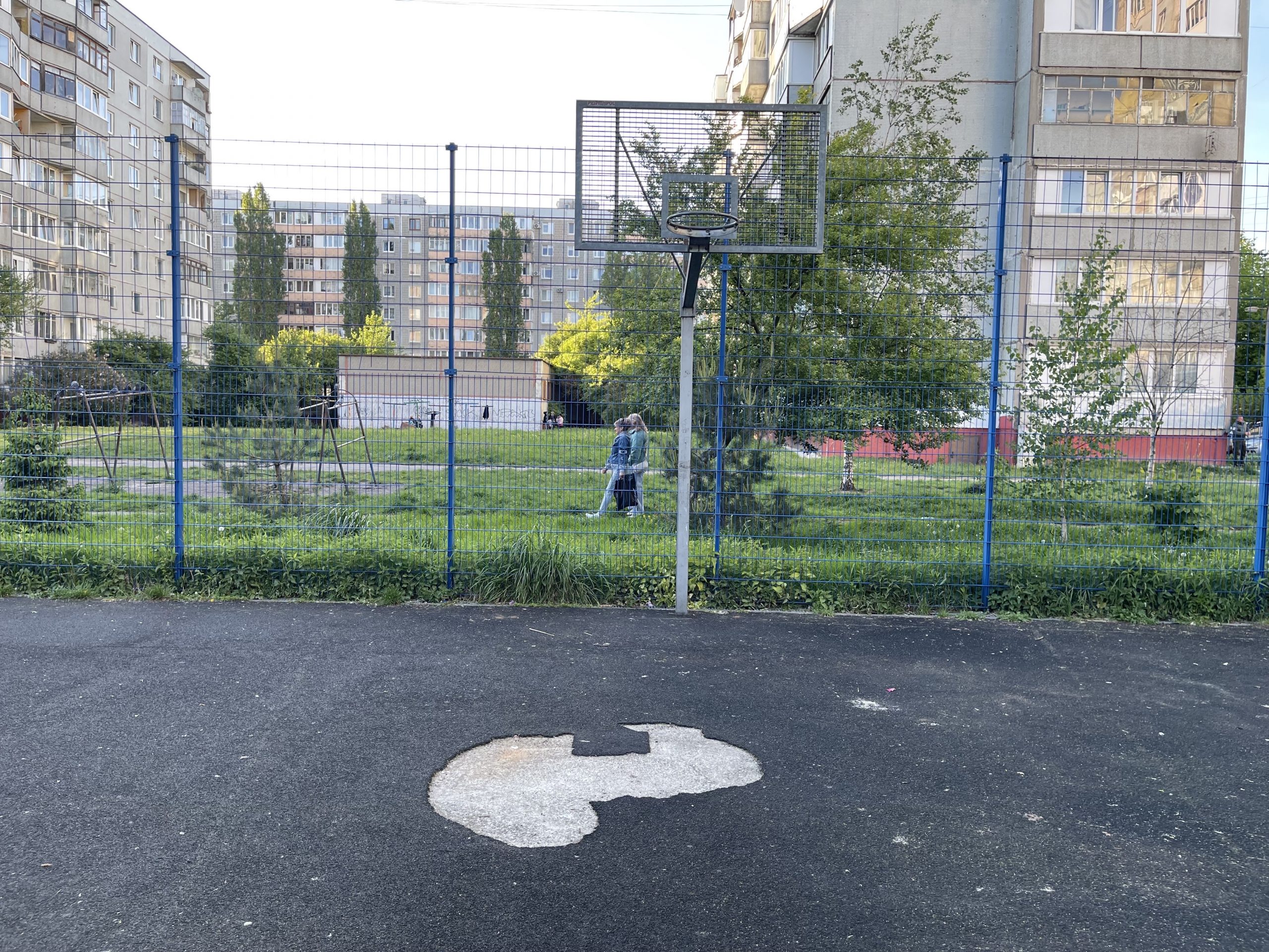 Баскетбольная площадка на ул. Зелёная, 68