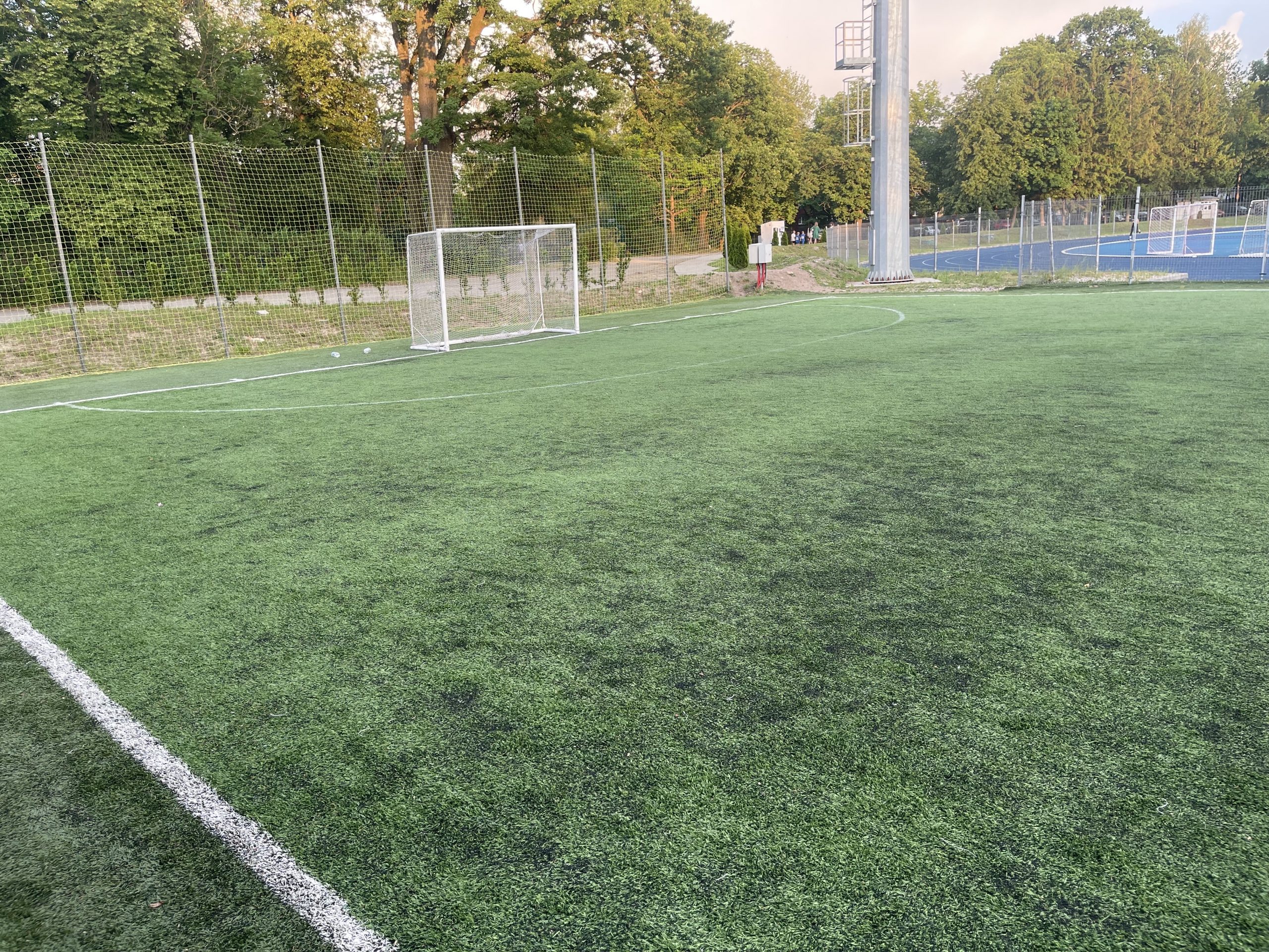 Поле для мини-футбола на территории стадиона «Балтика»