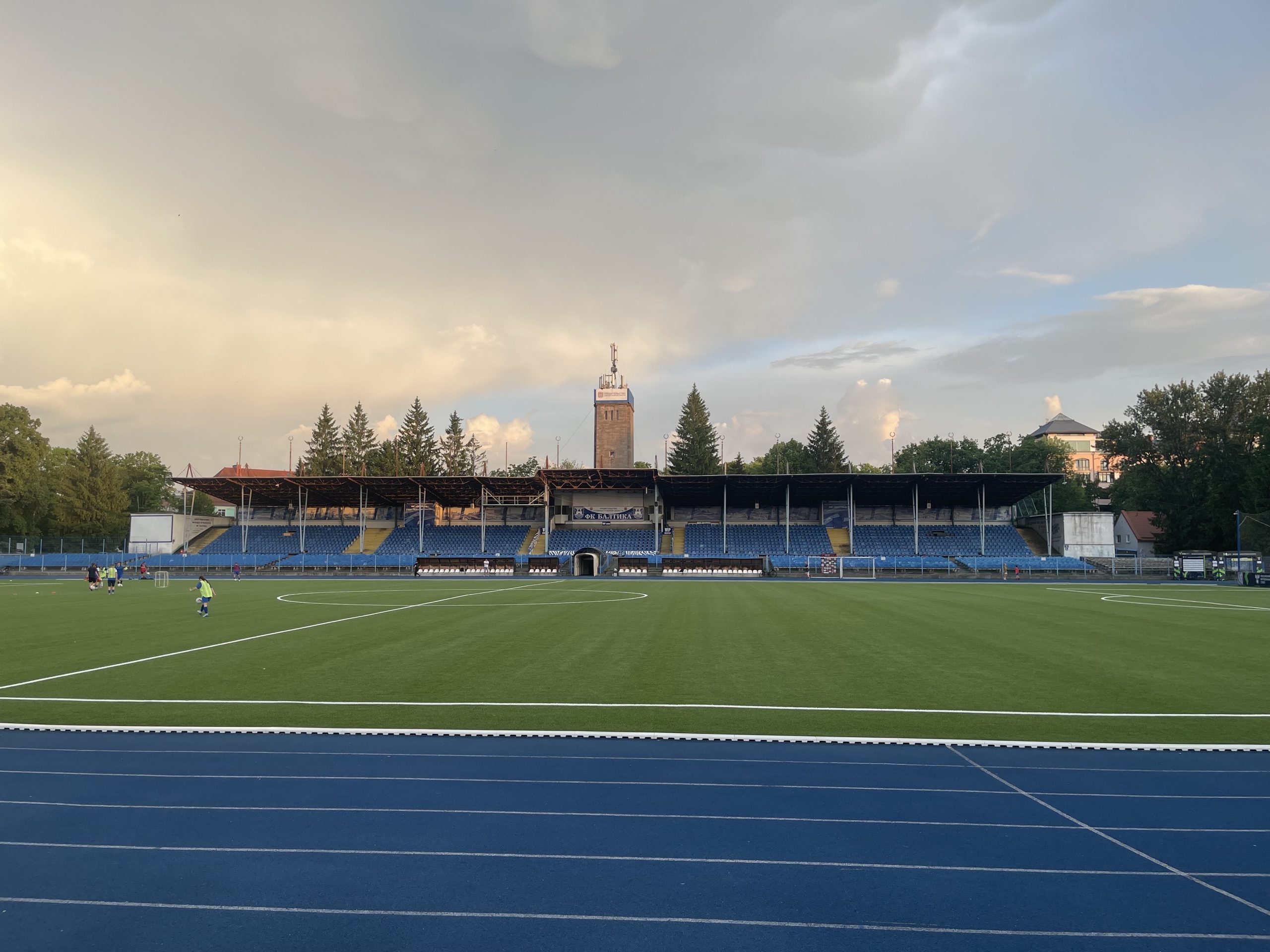 Футбольный стадион «Балтика»